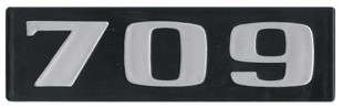 EMBLEMA PLAST C/RELEVO PRATA MB 709