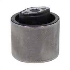 BUCHA MAIOR DA BANDEJA INFERIOR DIANTEIRA